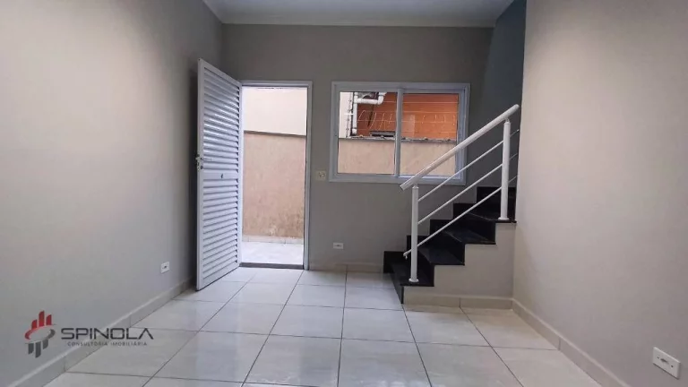 Imagem Sobrado com 2 dormitórios à venda, 58 m² por R$ 320.000,00 - Maracanã - Praia Grande/SP