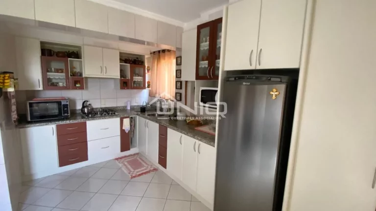 Imagem Casa Suíte + 2 quartos - Jardim Primavera