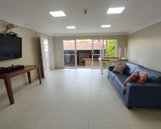 Imagem Sobrado na Vila Sônia com 3dorms, salão de festas e área gourmet !!