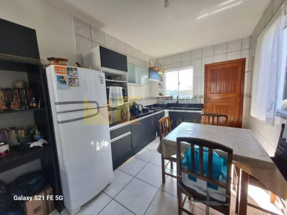 Imagem Casa com 2 Quartos à Venda, 76 m² em Warnow - Indaial Imagem Casa com 2 Quartos à Venda, 76 m² em Warnow - Indaial