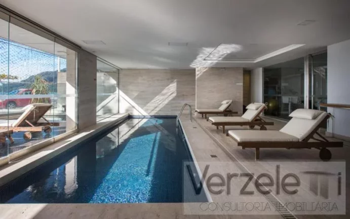 Imagem Frente ao Mar para Venda em Balneário Camboriú / SC no bairro Centro