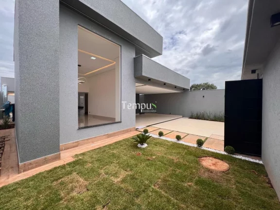 Imagem Casa Alto Padrão, 3 suítes plenas, piscina e gourmet, em Setor Faiçalville, Goiânia/GO