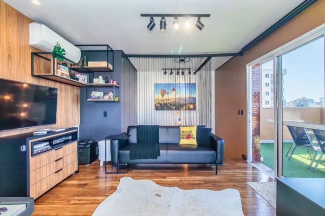 Imagem Cobertura à venda em Porto Alegre, Petrópolis, com 2 quartos, 129,91m2