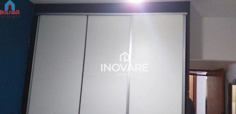 Imagem Casa com 2 dormitórios à venda, 180 m² por R$ 350.000,00 - Karfan - Itumbiara/GO