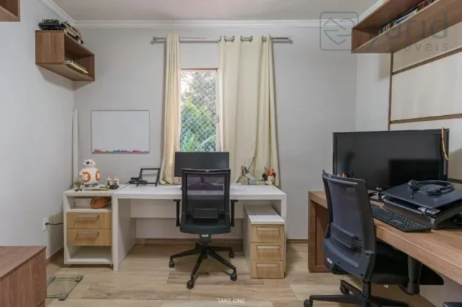 Imagem Casa em Condomínio à Venda em Jundiaí-SP, Bairro Chácara Planalto: 2 Quartos, 1 Sala, 2 Banheiros, 2 Vagas, 250m²!