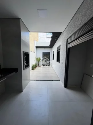 Imagem Casa em Condomínio à Venda Sorocaba-SP, 3 Quartos, 2 Vagas de Garagem, 100m².