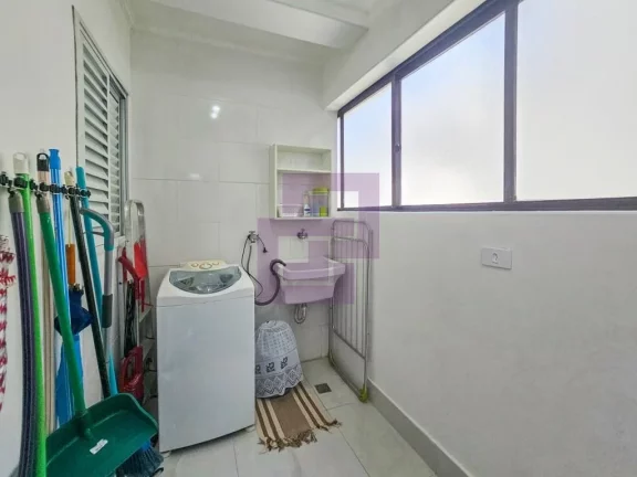 Imagem Apartamento para Venda em Guarujá / SP no bairro Pitangueiras
