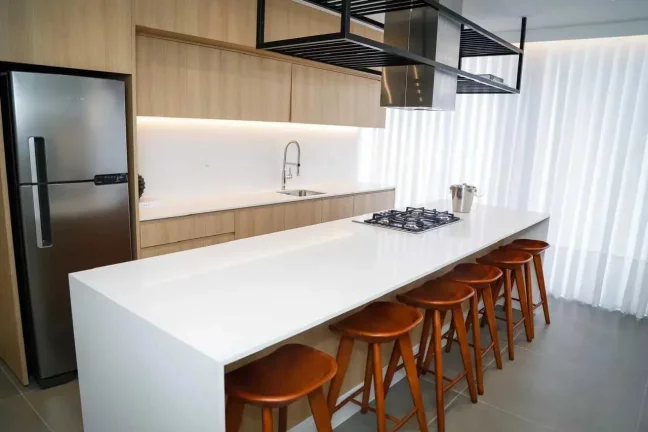 Imagem Apartamento sem mobilia com 2 dormitórios sendo 1 suítes e 1 vagas de garagem em Itajaí