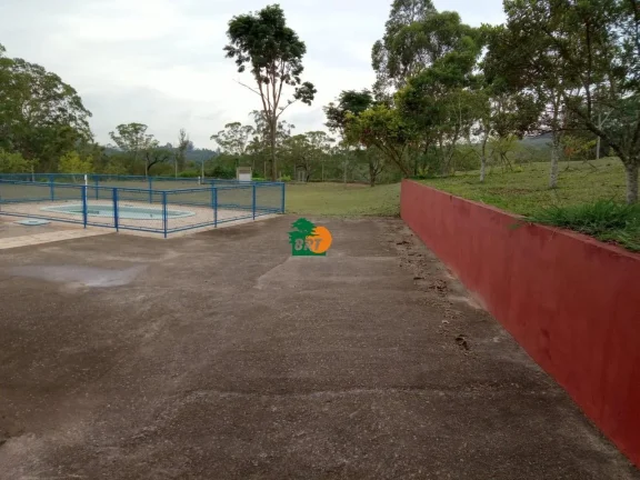 Imagem Chácara para Venda em São Roque, Recanto Das Acácias, 2 dormitórios, 2 banheiros