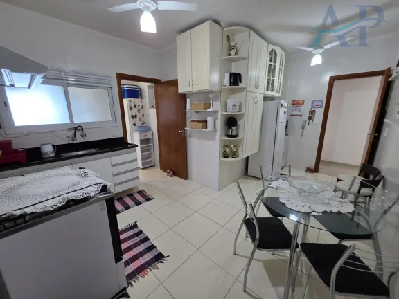 Imagem Apartamento na Guilhermina em Praia Grande com 4 Dormitórios