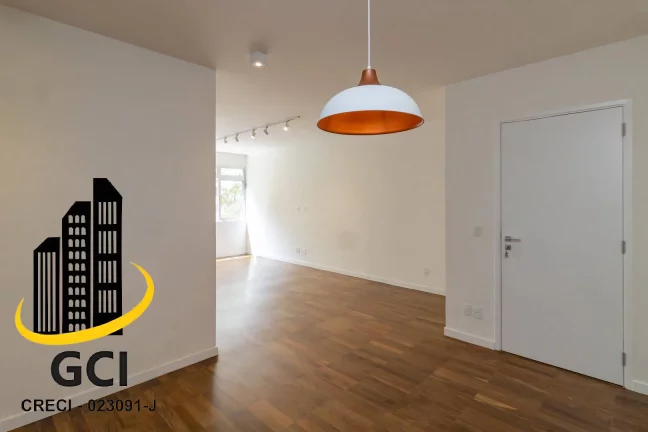 Imagem apartamento reformado no Itaim Bibi para venda