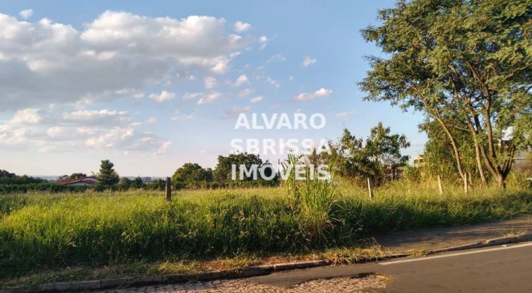 Imagem Excelente terreno na via expressa Itu e Salto em frente a Unimed com 4.000 m2 total infraestrutura perfeito p Villagio de casas para venda ou Airbnb