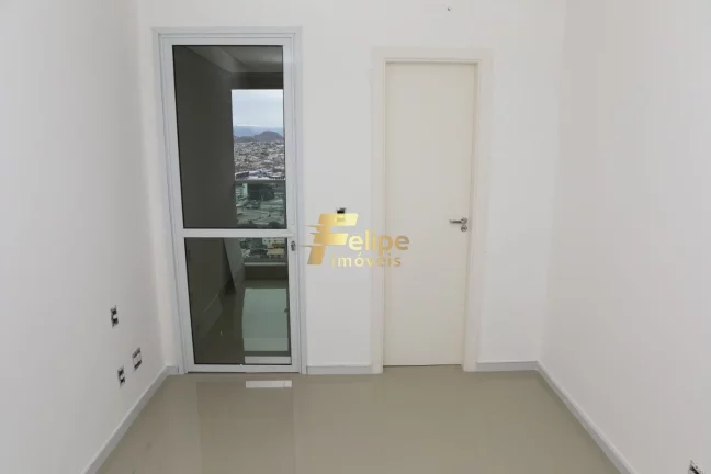 Imagem COBERTURA DUPLEX A UMA QUADRA DA PRAIA, SIMPLESMENTE INCRÍVEL!!
