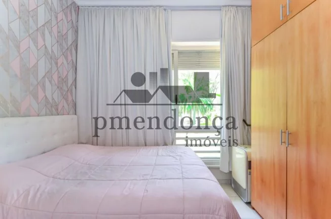Imagem Apartamento em Higienópolis prédio badalado com 106m², 3 quartos e 1 vaga.