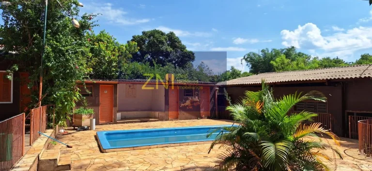 Imagem Chácara Ampla à Venda no Jardim do Trevo R 1386