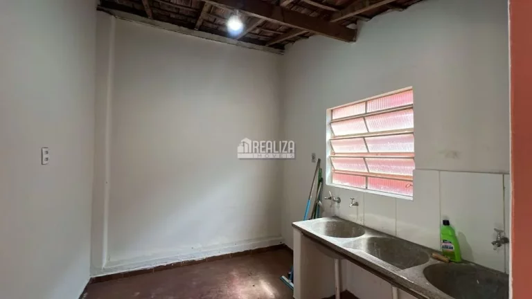 Imagem Casa à venda com 5 dormitórios no bairro Estados Unidos, Uberaba
