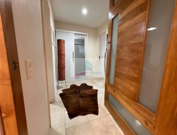Imagem Imóvel de Luxo na Barra da Tijuca: Cobertura de 3 Quartos com 222m² e 3 Vagas de Garagem no Rio de Janeiro-RJ