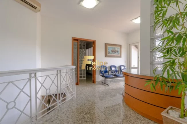 Imagem BELÍSSIMA CASA COM 04 QUARTOS, SENDO 03 SUÍTES, COM UMA LINDA PISCINA, À VENDA EM FRADINHOS, VITÓRIA/ES!