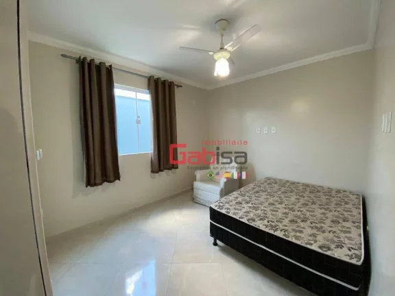 Imagem Casa com 4 dormitórios à venda, 400 m² por R$ 900.000,00 - Guriri - Cabo Frio/RJ