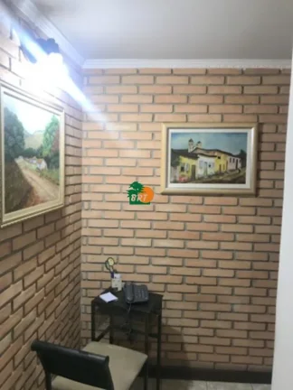 Imagem Casa para Venda em Mairinque, Centro, 3 dormitórios, 3 suítes, 1 banheiro, 2 vagas