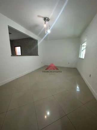 Imagem Casa com 3 dormitórios à venda, 150 m² por R$ 430.000,00 - Arsenal - São Gonçalo/RJ