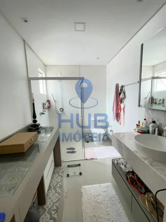 Imagem Apartamento com 3 dormitórios à venda sendo 3 suítes, 137.2 m² Centro - Bal. Camboriú/SC