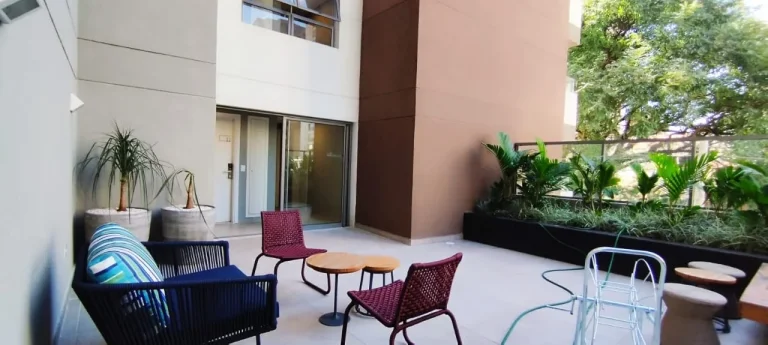 Imagem Studio 23M², 1Q, 1 Banheiro, Varanda, Academia, Piscina, Lavanderia, Coworking, Horta, Salão de Festas, Espaço Gourmet, Jardim.