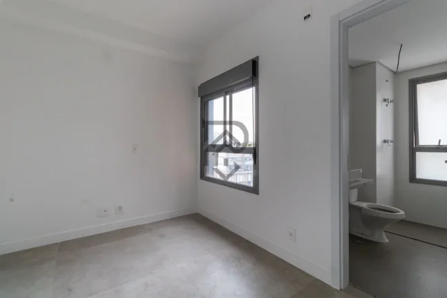 Imagem Apartamento Vila Madalena andar alto vista livre
