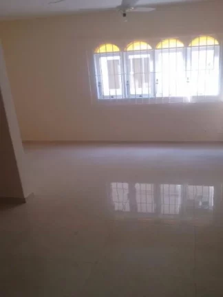 Imagem CASA À VENDA NO CENTRO DA CIDADE, MACAÉ/RJ.