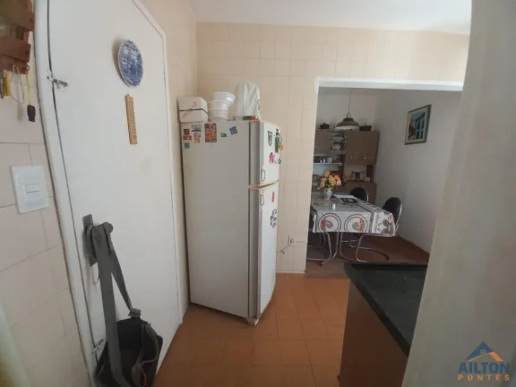 Imagem Apartamento com 2 Quartos à Venda na 2° Quadra do Mar na Praia do Morro - Guarapari/ES