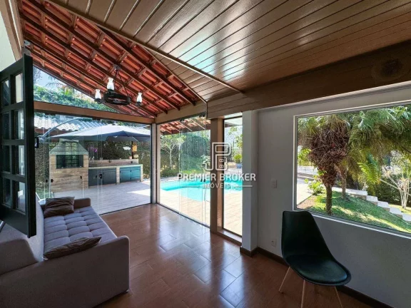 Imagem Casa à venda, 235 m² por R$ 1.680.000,00 - Albuquerque - Teresópolis/RJ