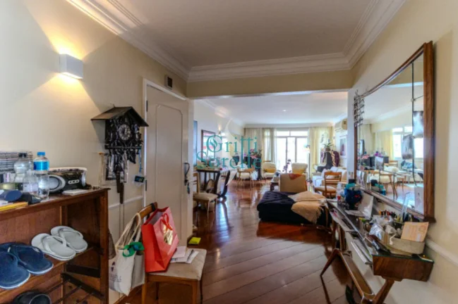 Imagem Cobertura Triplex à Venda em Higienópolis - São Paulo/SP.