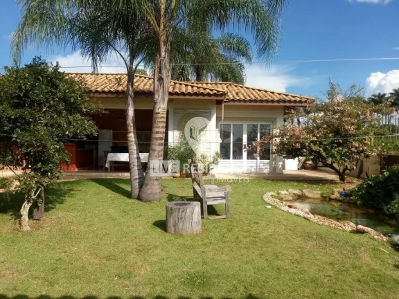 Imagem Excelente casa térrea com 4 suítes no Village das Palmeiras!