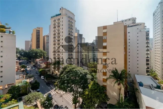 Imagem Apartamento proximo ao Shopping Higienopolis com 3 quartos e 1 vaga, 133m²