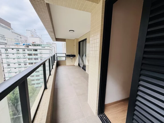 Imagem Apartamento à Venda com 2 dormitórios e vaga demarcada em José Menino, Santos/SP