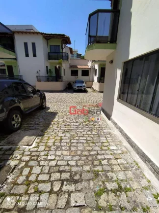 Imagem Casa com 2 dormitórios à venda, 120 m² por R$ 390.000,00 - Peró - Cabo Frio/RJ