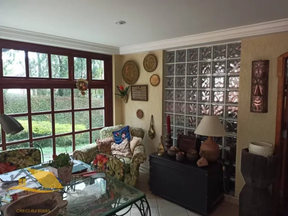 Imagem Vendo casa de alto padrão no Cônego, com 6 quartos