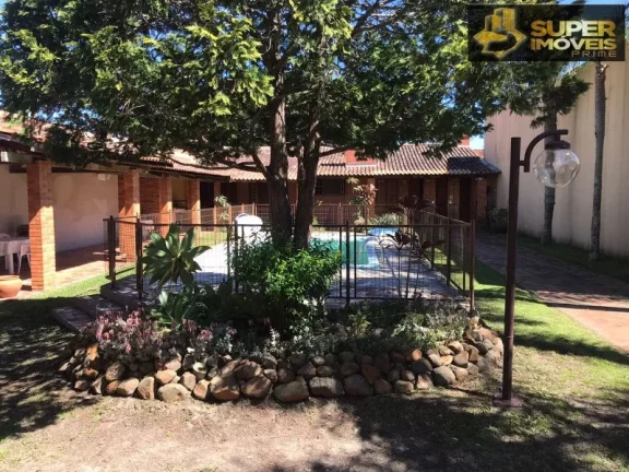 Imagem Casa Alto Padrão a Venda no bairro Laranjal - Pelotas, RS