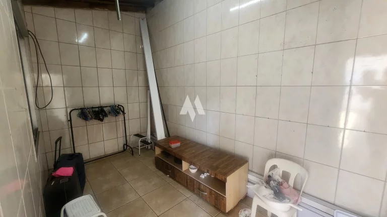 Imagem Casa em Encruzilhada, 3 dormitórios, 2 suítes, 5 vags, Santos/SP