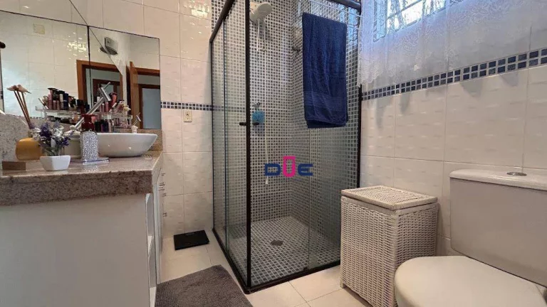 Imagem Sobrado com 2 dormitórios à venda, 89 m² por R$ 900.000 - Marapé - Santos/SP