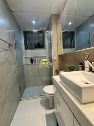 Imagem EXCELENTE APARTAMENTO DE 03 QUARTOS E 02 SUÍTES A VENDA DECORADO PORTEIRA FECHADA.