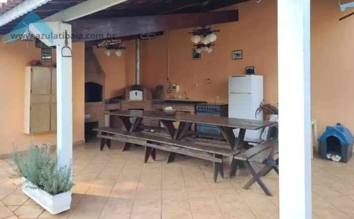 Imagem Chácara em condomínio 4 dormitórios em Atibaia  1.000m²