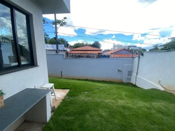 Imagem Casa com 3 dormitórios à venda, 125 m² por R$ 885.000,00 - Aeronautas - Lagoa Santa/MG