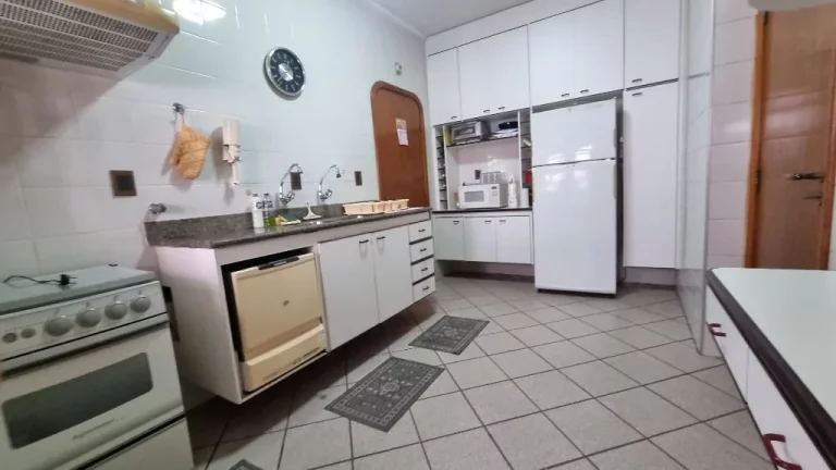 Imagem APARTAMENTO COM 3 DORMITÓRIOS À VENDA, 130 M² - PITANGUEIRAS - GUARUJÁ/SP