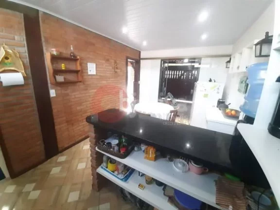 Imagem Casa com 3 dormitórios à venda, 92 m² por R$ 400.000,00 - Peró - Cabo Frio/RJ