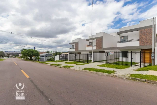 Imagem Lindo sobrado com 111 m², 3 quartos (1 suíte) à venda por R$ 674.000 - Bairro Alto - Curitiba/PR