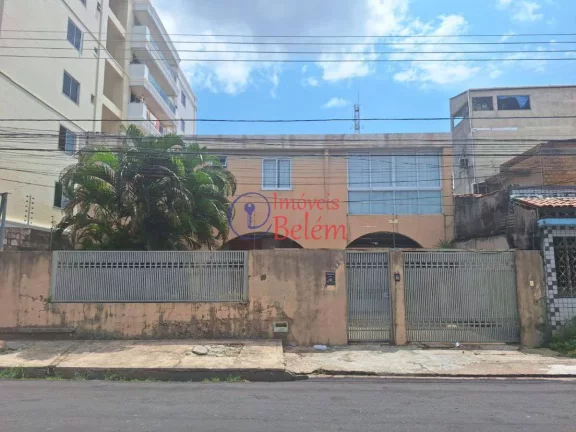 Imagem Imóveis Belém vende casa para na Cidade Velha.