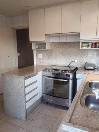 Imagem Sobrado à venda com 3 quartos, sendo 1 suíte, em Butantã, São Paulo - SP