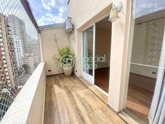 Imagem Cobertura reformada em Higienópolis. São 115m² de área privativa, 2 dormitórios ( 1 suíte) e 1...