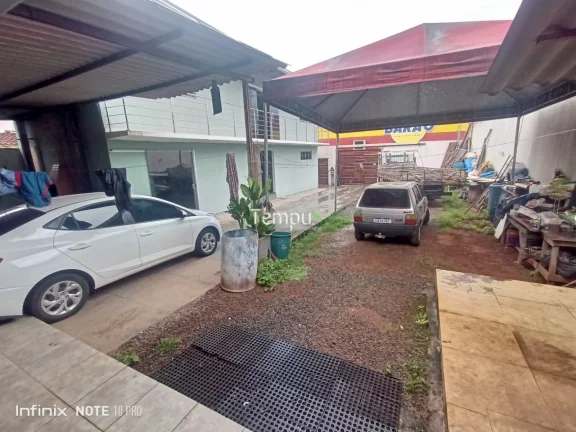Imagem Casa com salas comerciais à venda no bairro Jardim Atlântico - Goiânia/GO